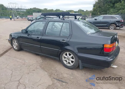 1997 Volkswagen Jetta Gt z USA, uszkodzony, nr VIN 3VWVA81H9VM077330